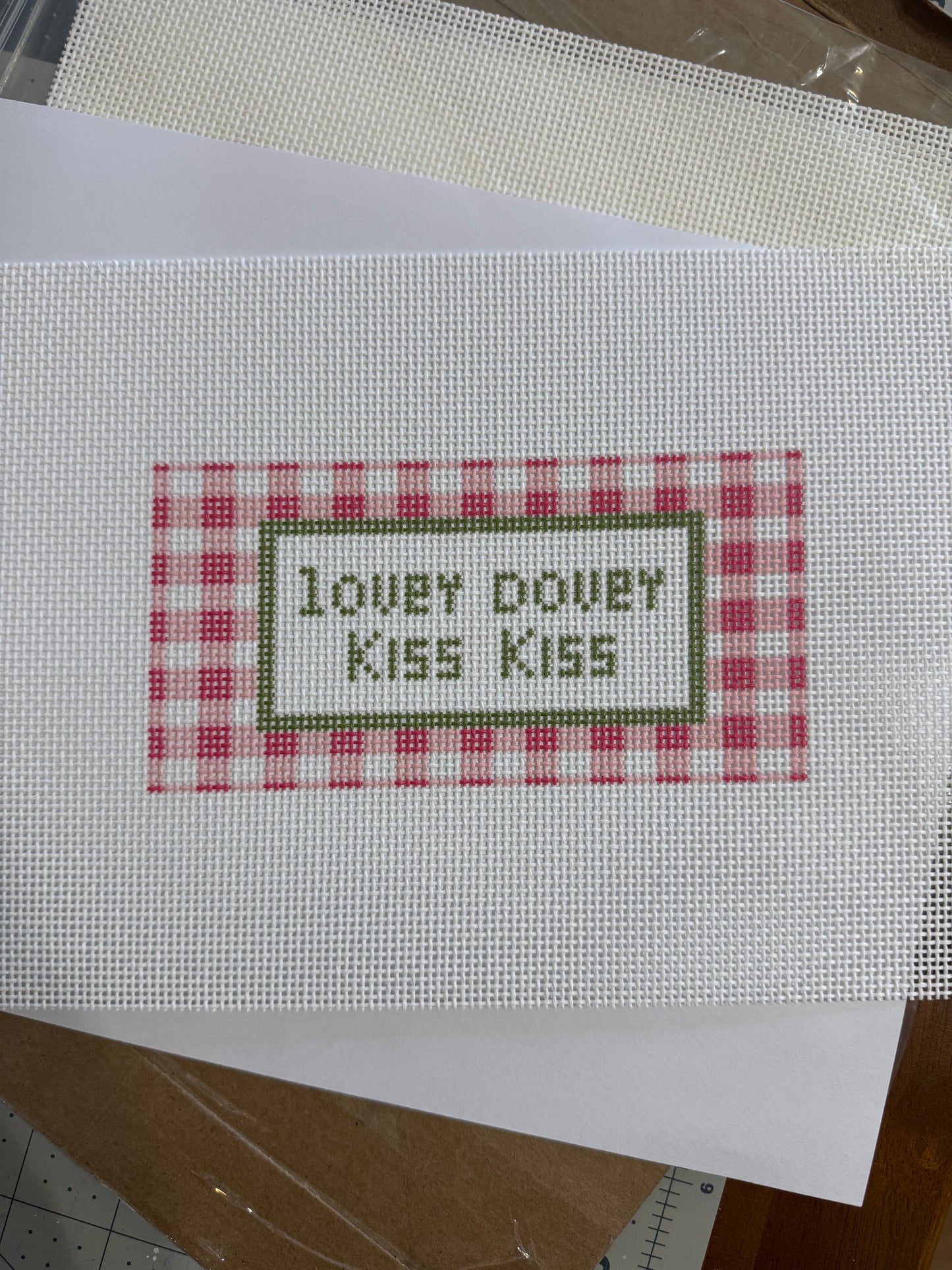 Lovey Dovey Kiss Kiss Needlepoint Canvas | 13 Mesh Printed Needlepoint Canvas | 6 x 3
